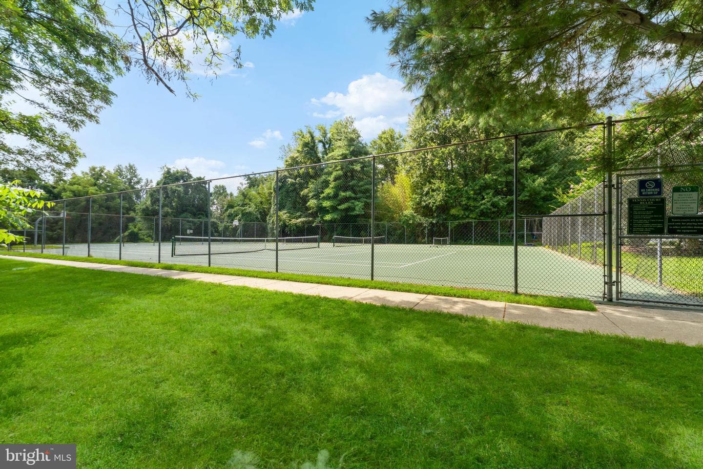 615 Admiral Drive #307 photo 39
