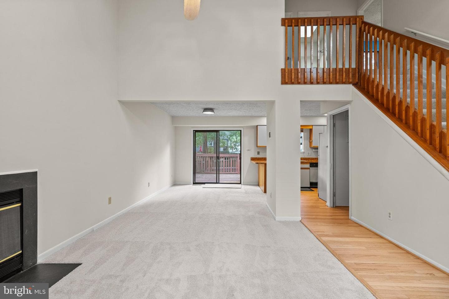 526 West Drive photo 3