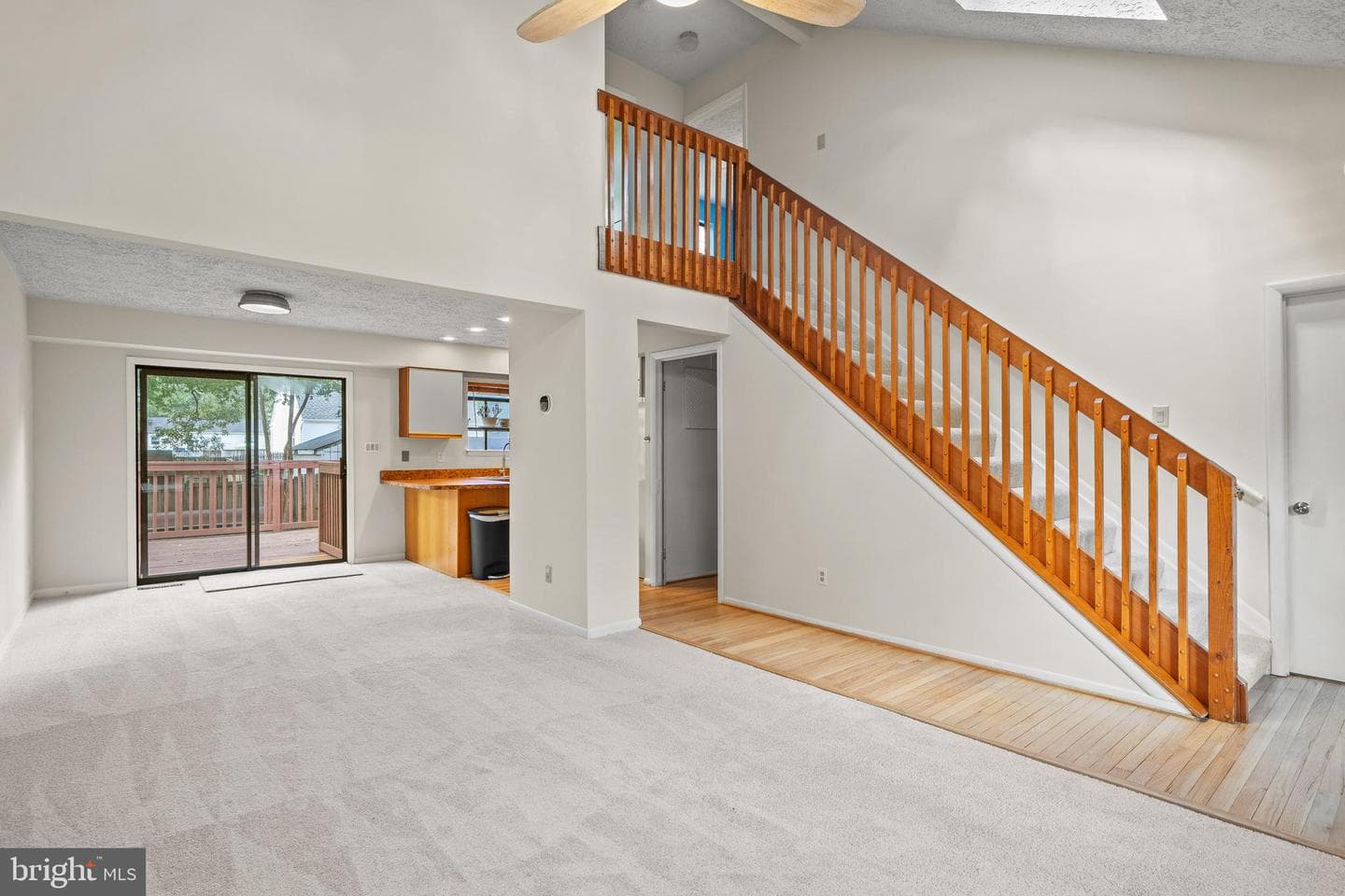 526 West Drive photo 4