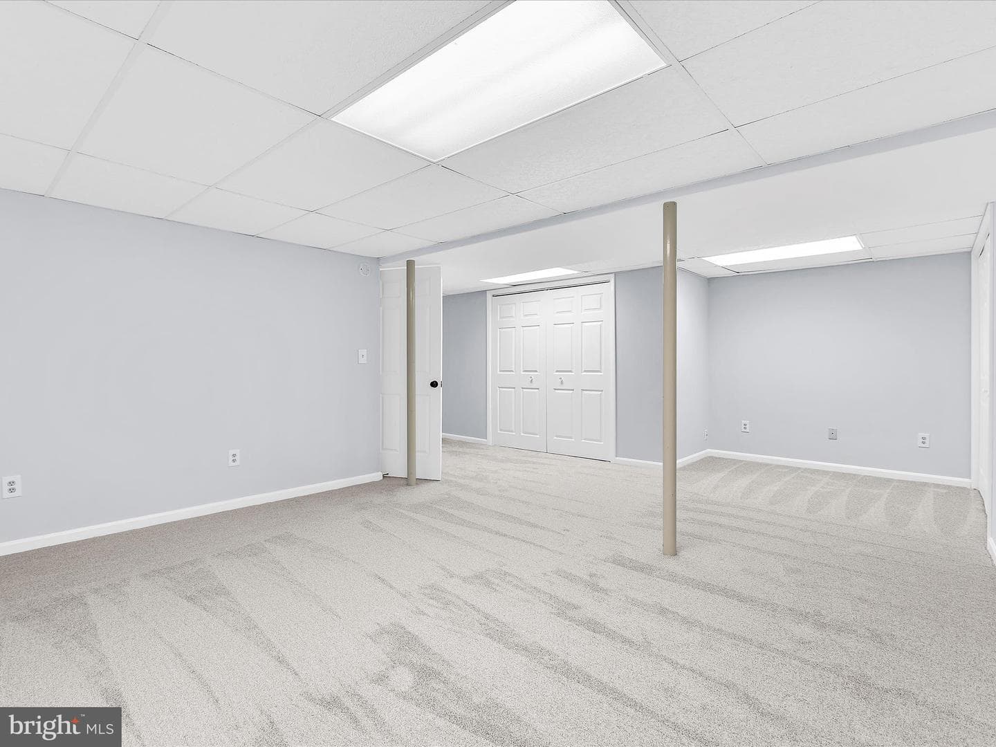130 Clarence Avenue photo 26