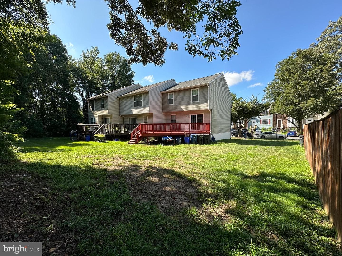 605 Broach Court photo 5