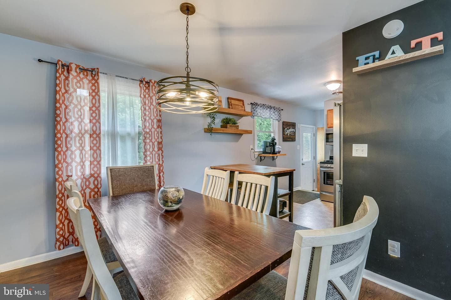 508 Alden Street photo 11