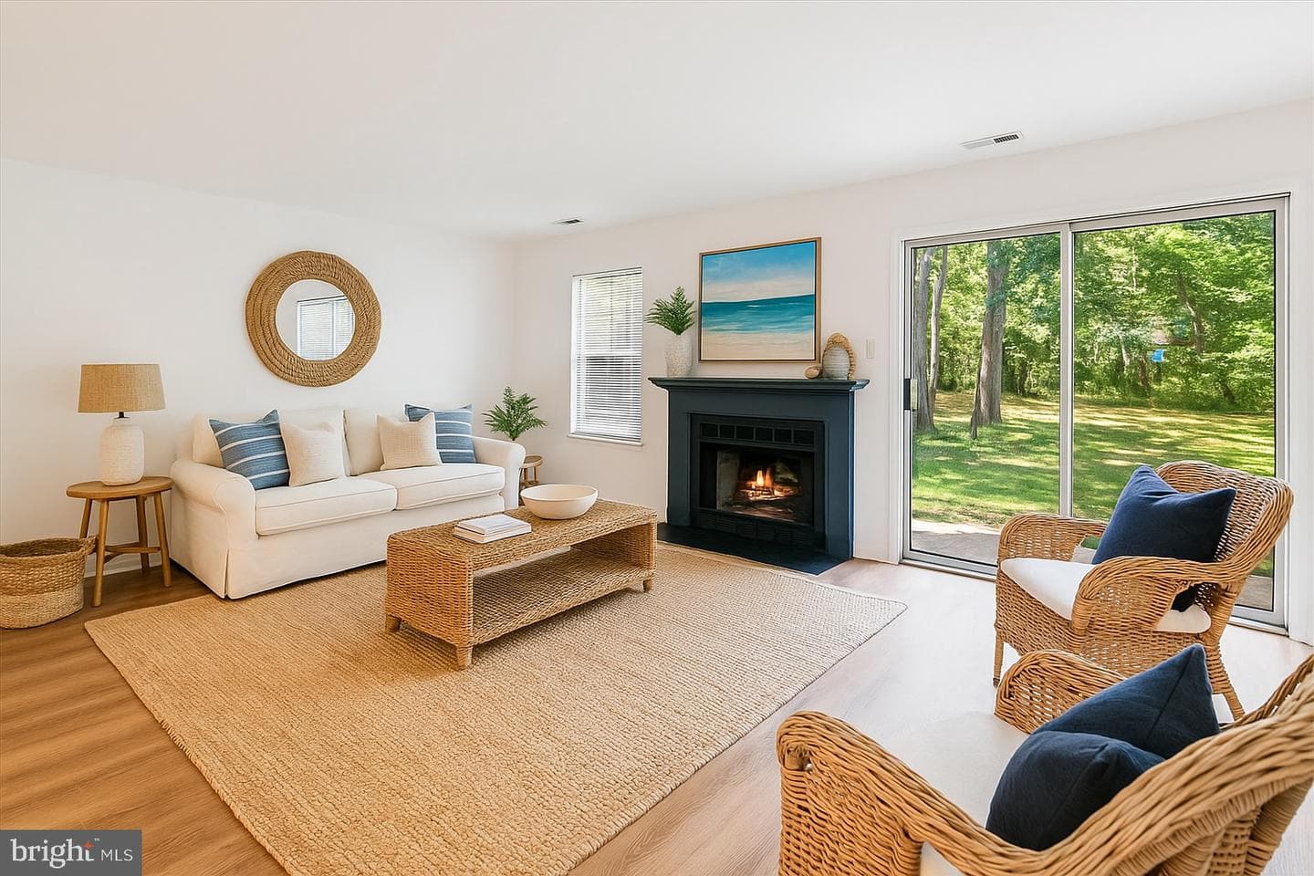 988 Breakwater Drive photo 8