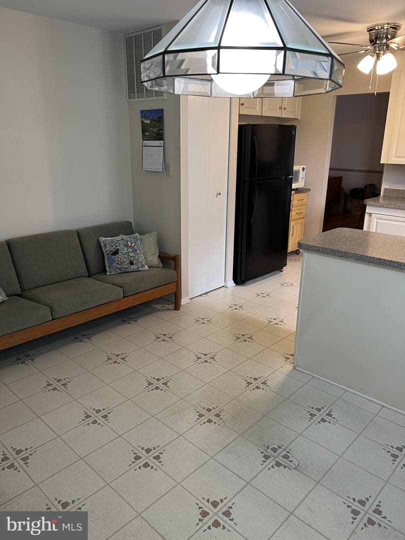 7959 Pipers Path photo 14
