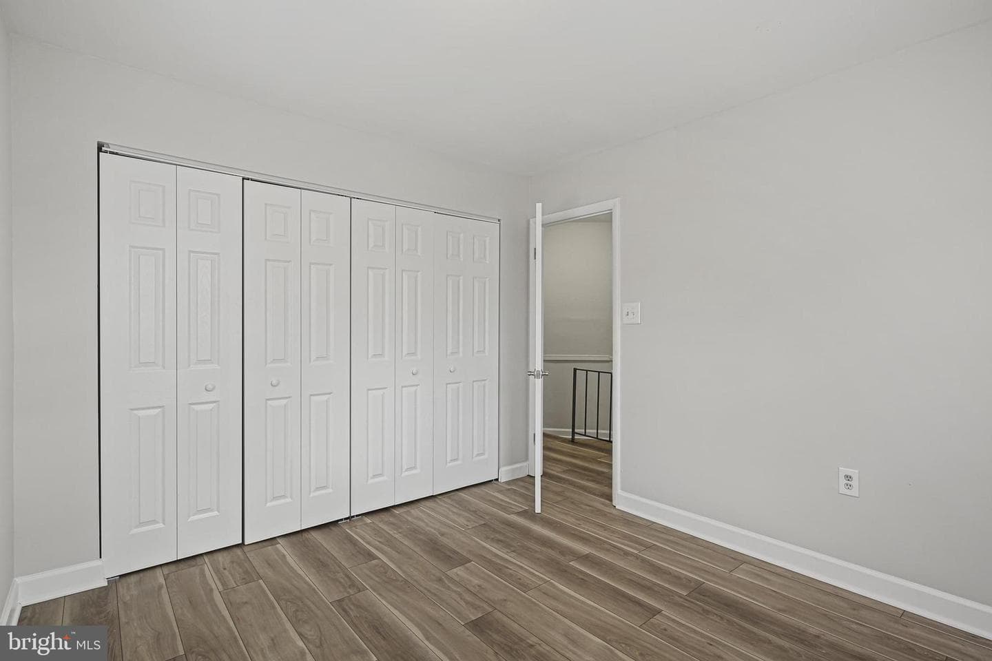 8218 Tomlinson Court photo 14