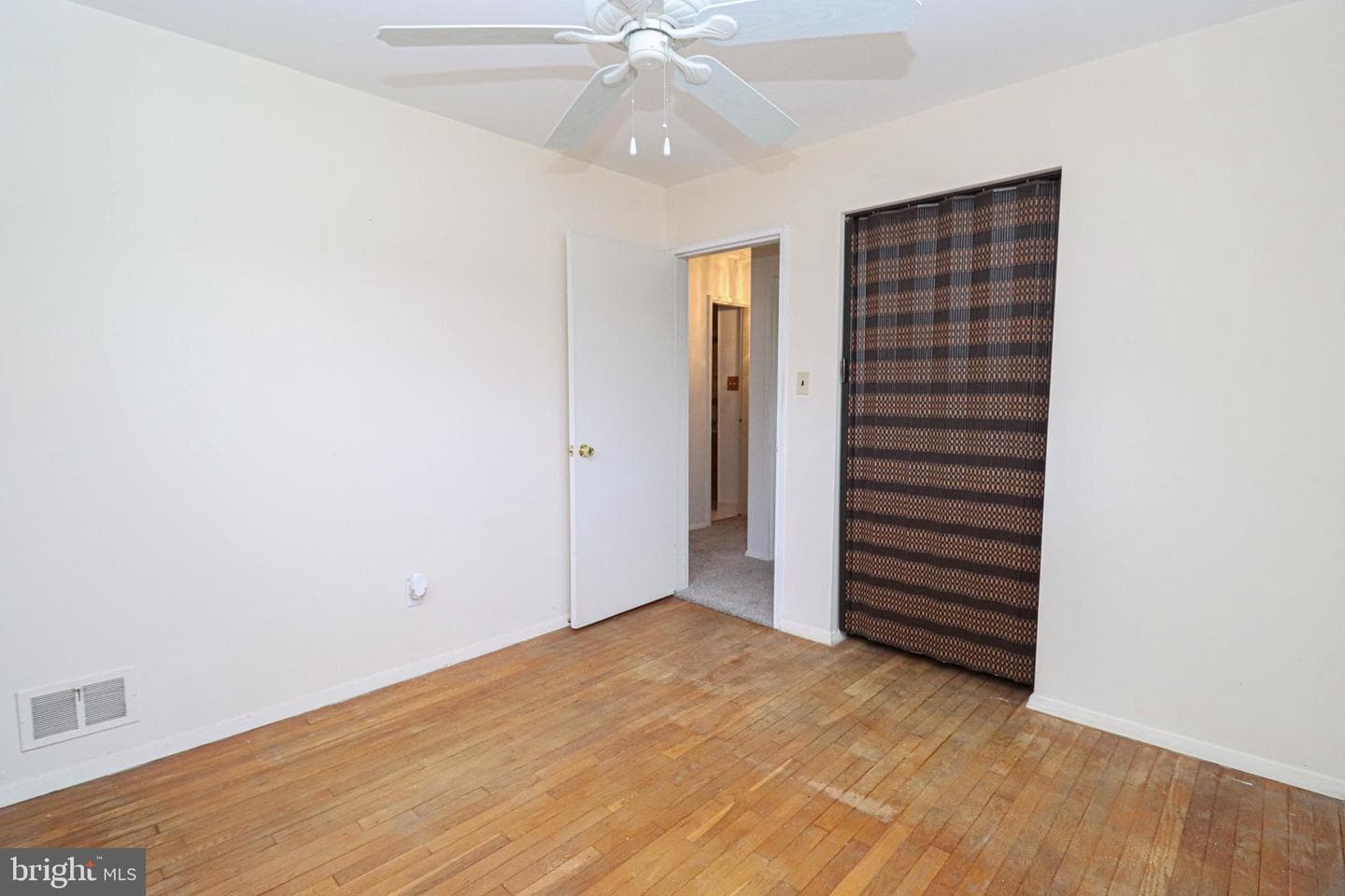 114 2nd Street photo 19