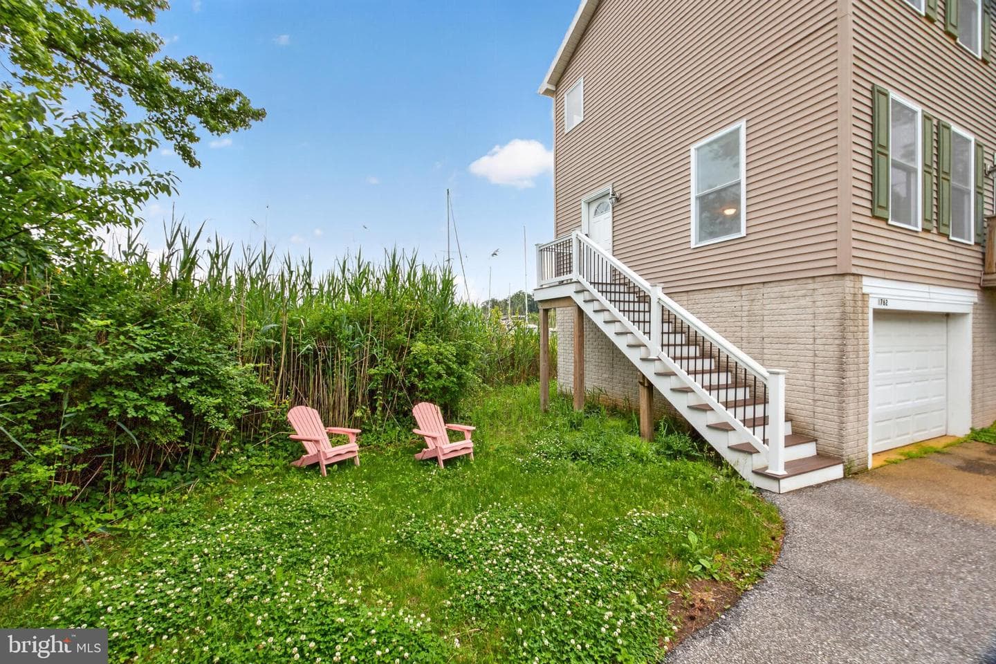 3762 Beach Drive Boulevard photo 5