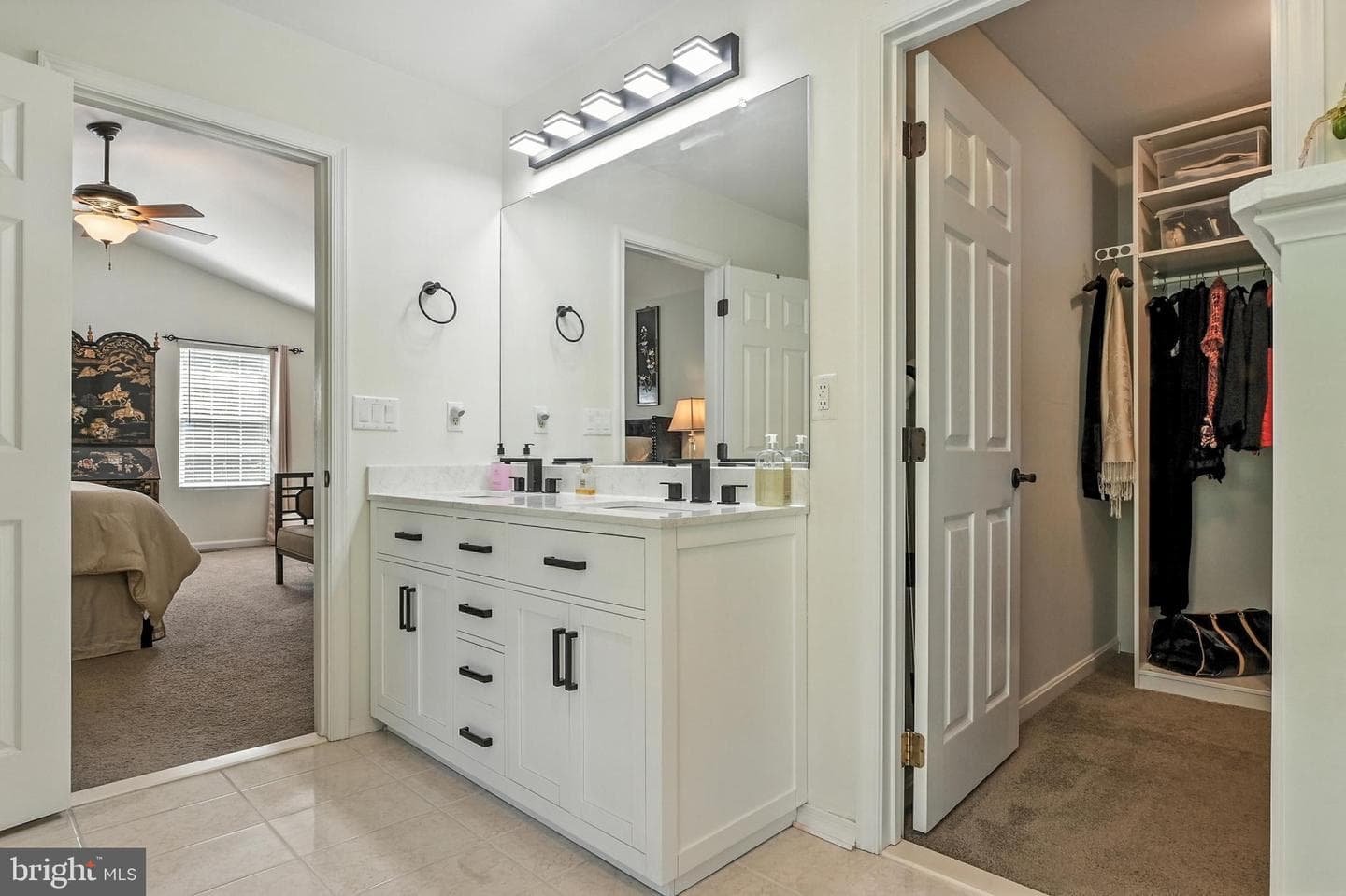 7068 Myrtle Avenue photo 26