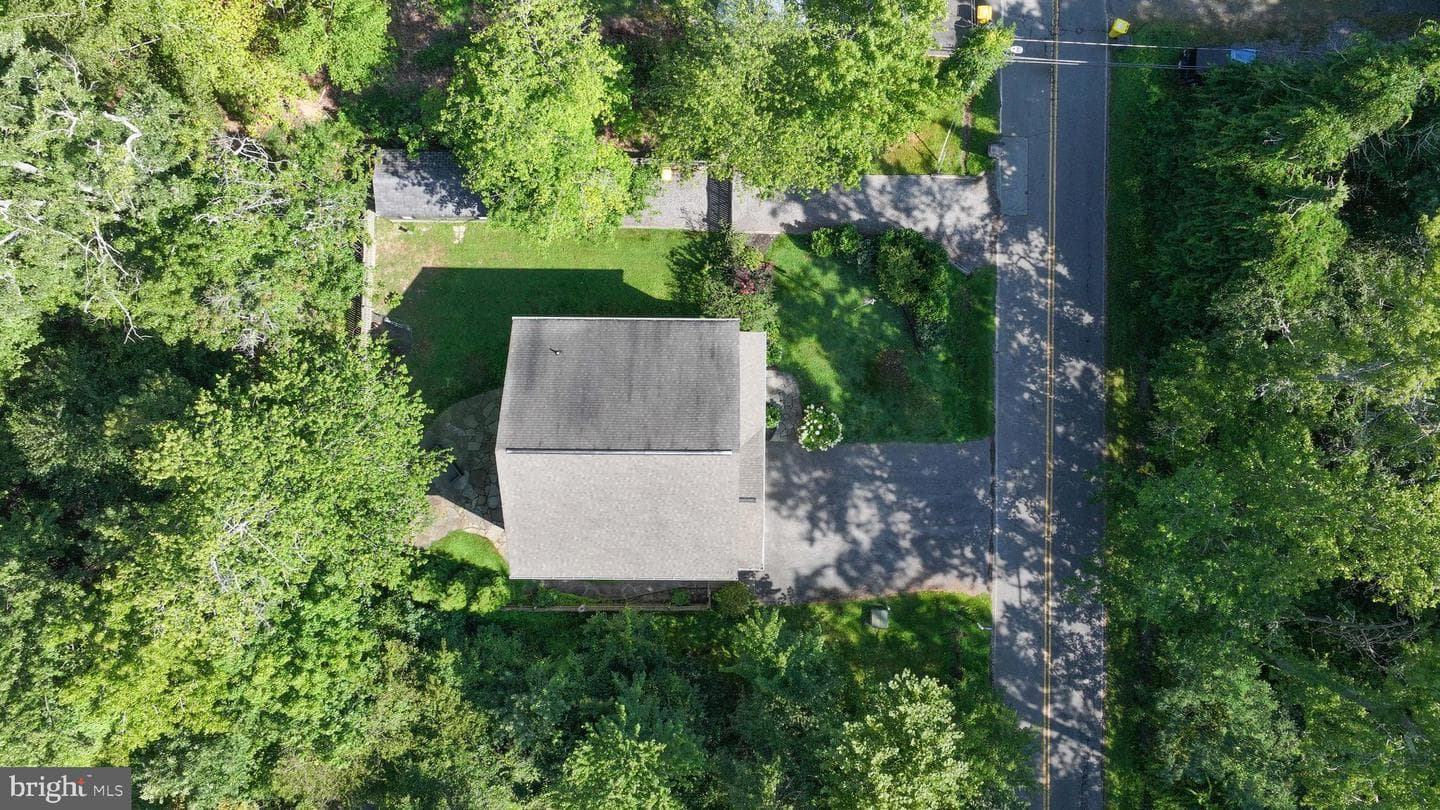 7068 Myrtle Avenue photo 41