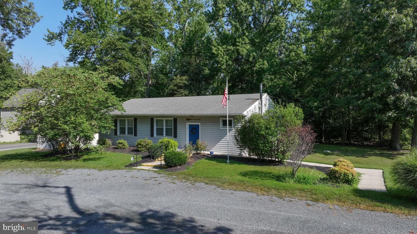 7068 Myrtle Avenue photo 49