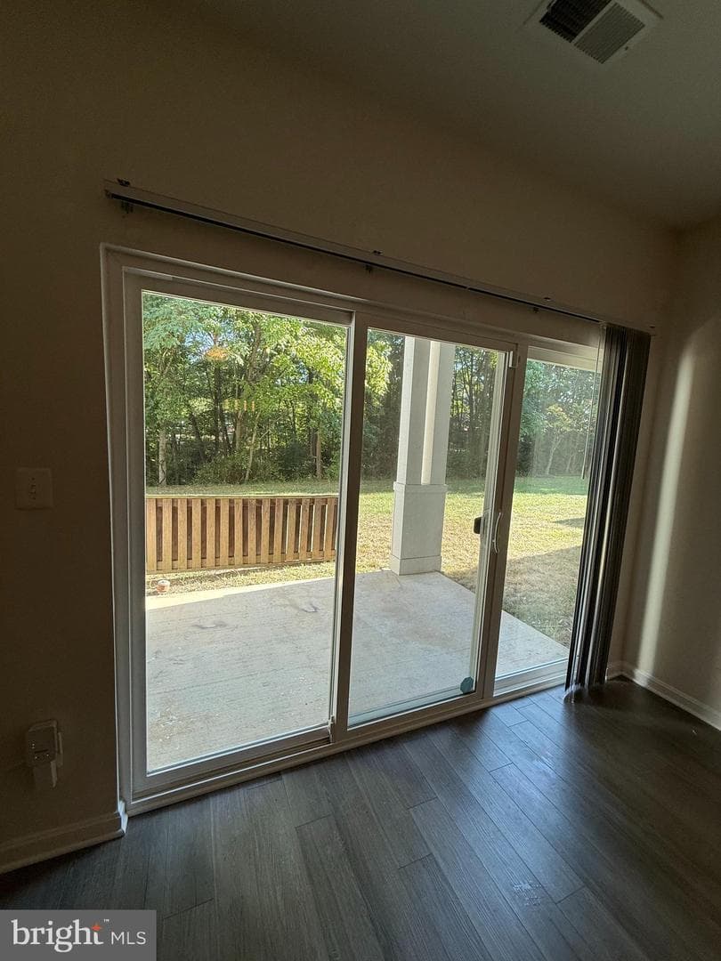 3521 Piney Woods Place #f003 photo 10