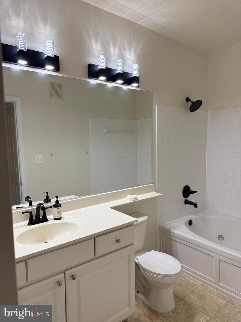 3521 Piney Woods Place #f003 photo 8