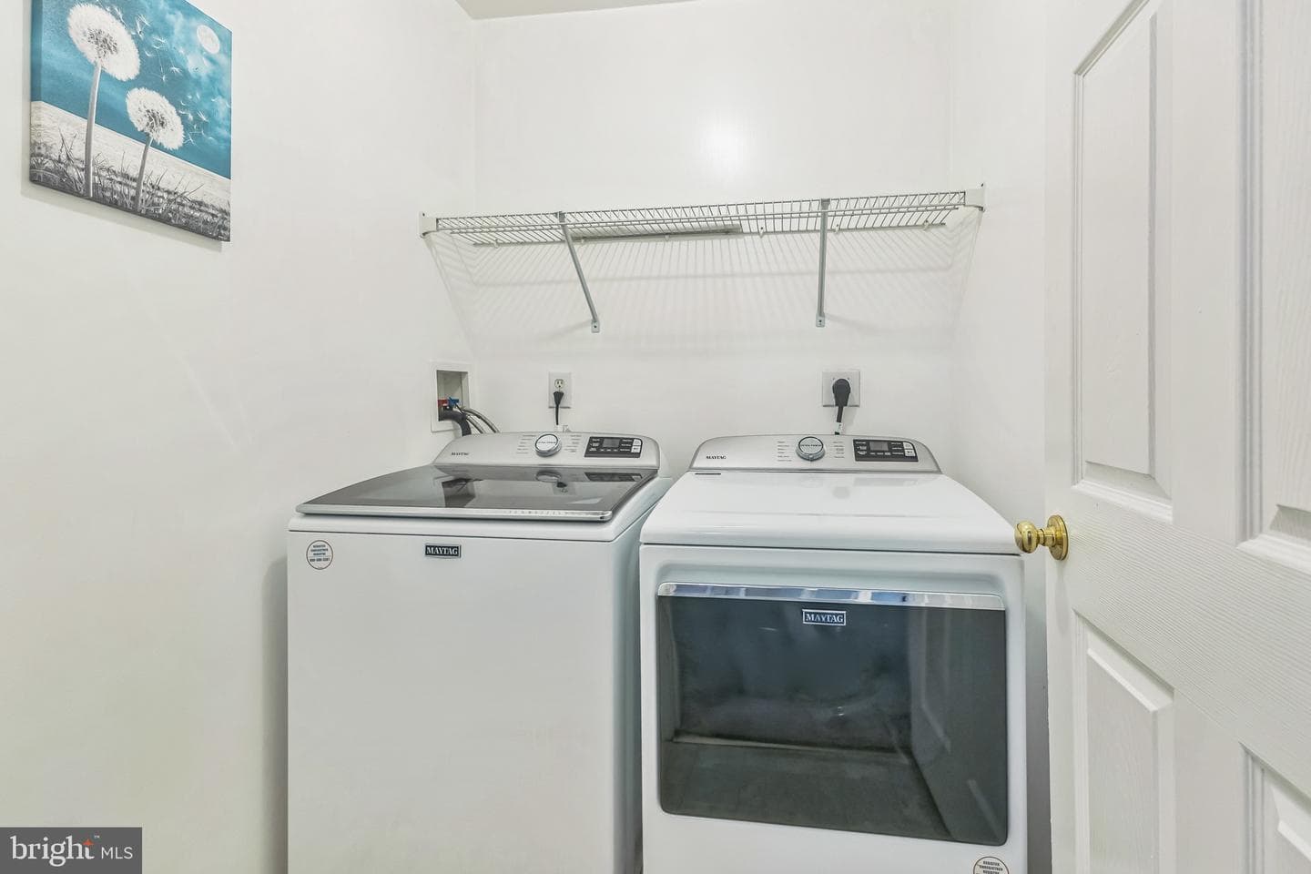 93 Richard Avenue photo 27