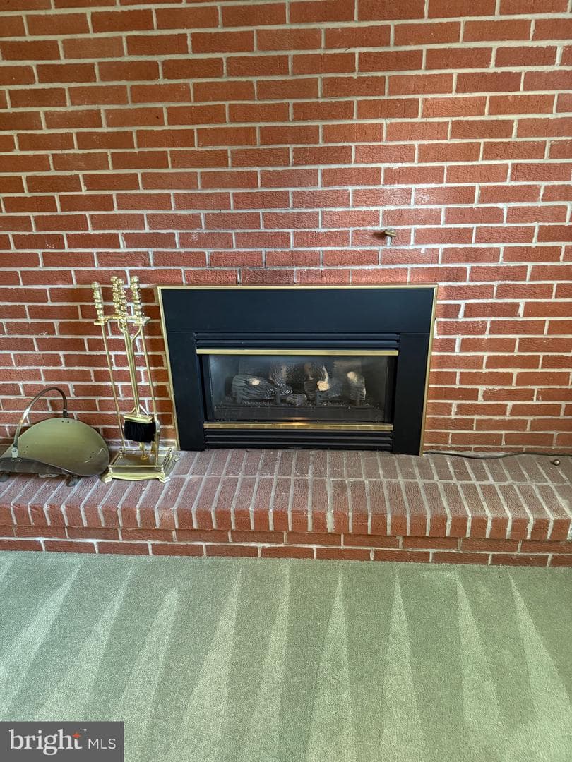 895 Gordon Drive photo 26