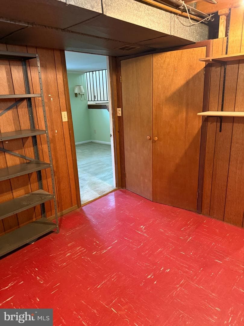 895 Gordon Drive photo 32