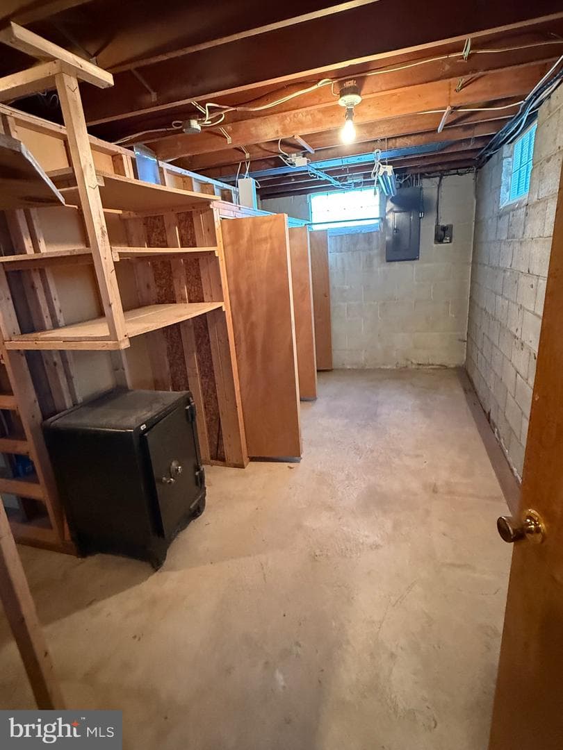 895 Gordon Drive photo 39