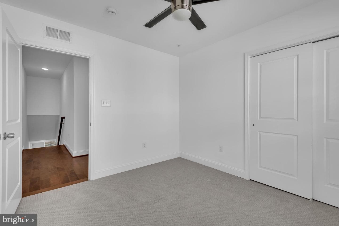 1719 Fieldstone Court #9 photo 13