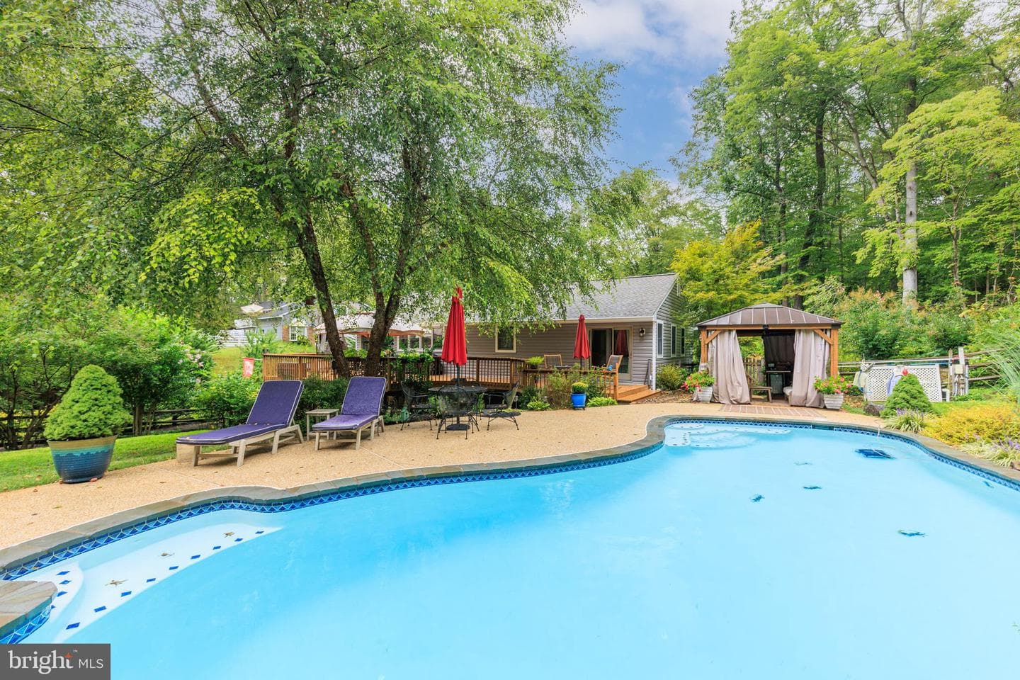 2114 Hallmark Drive photo 59