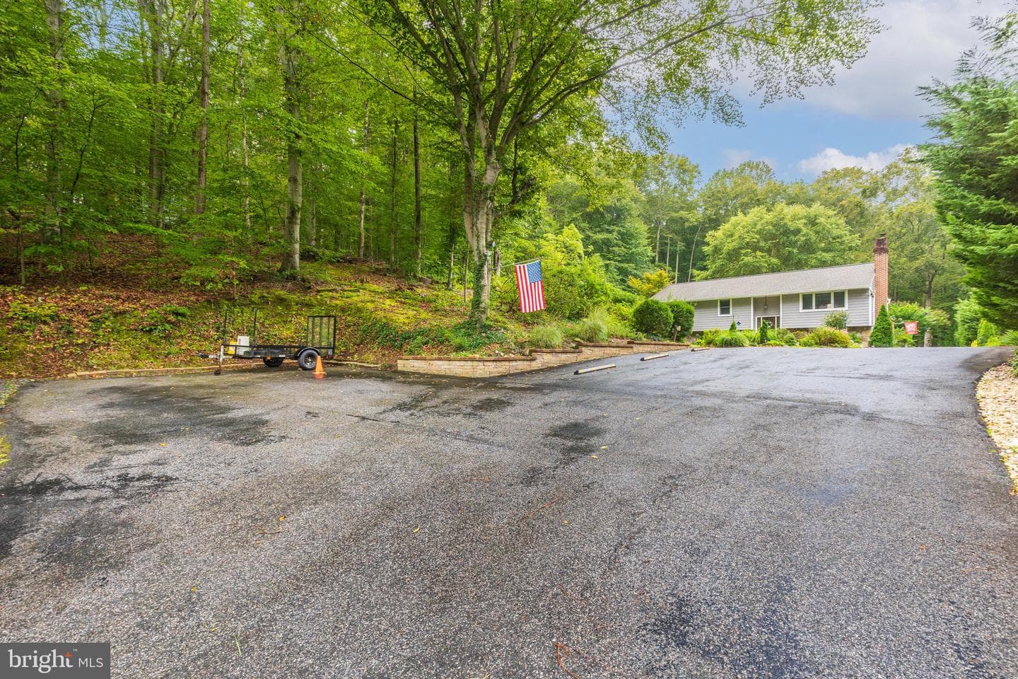 2114 Hallmark Drive photo 71