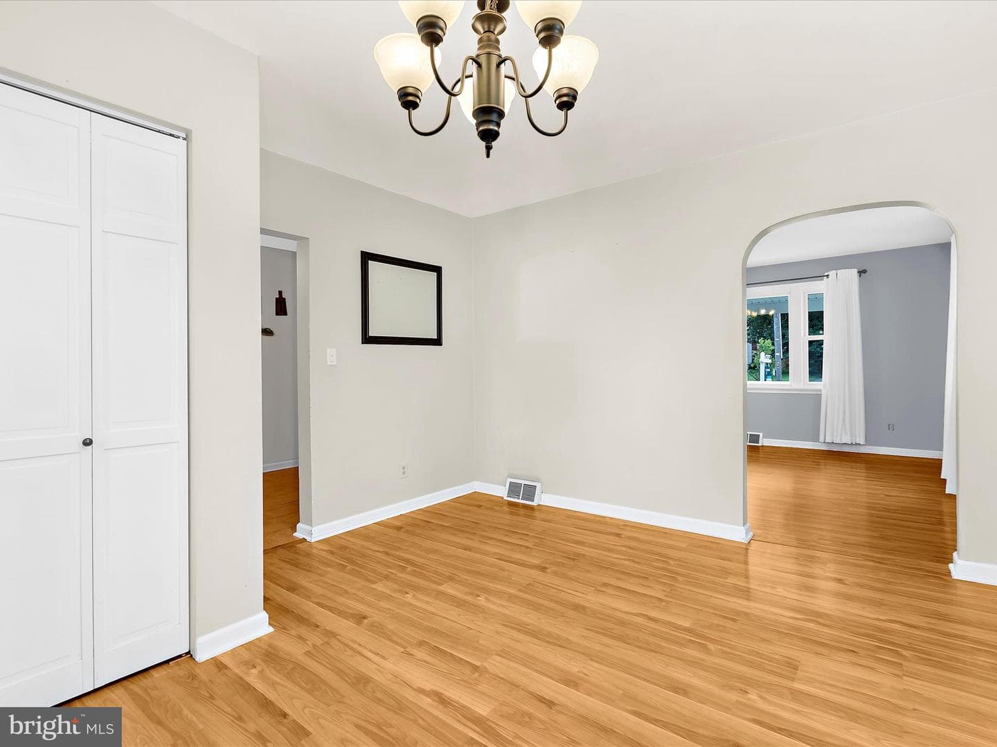 336 Cresswell Road photo 9