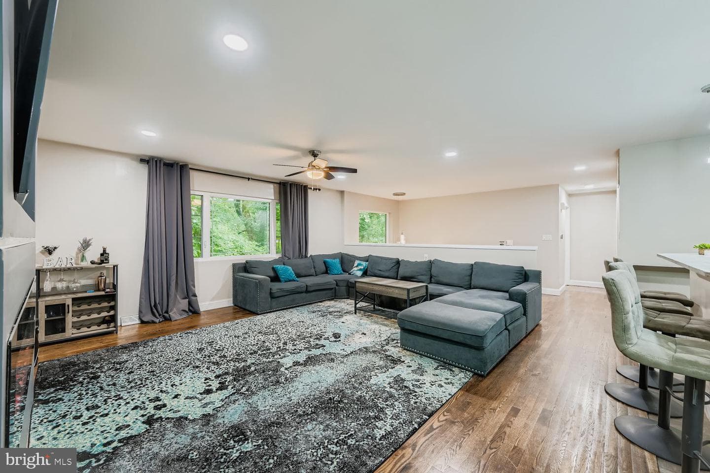 3203 Brezina Place photo 7