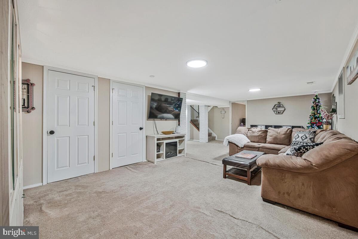 7954 Pipers Path photo 28