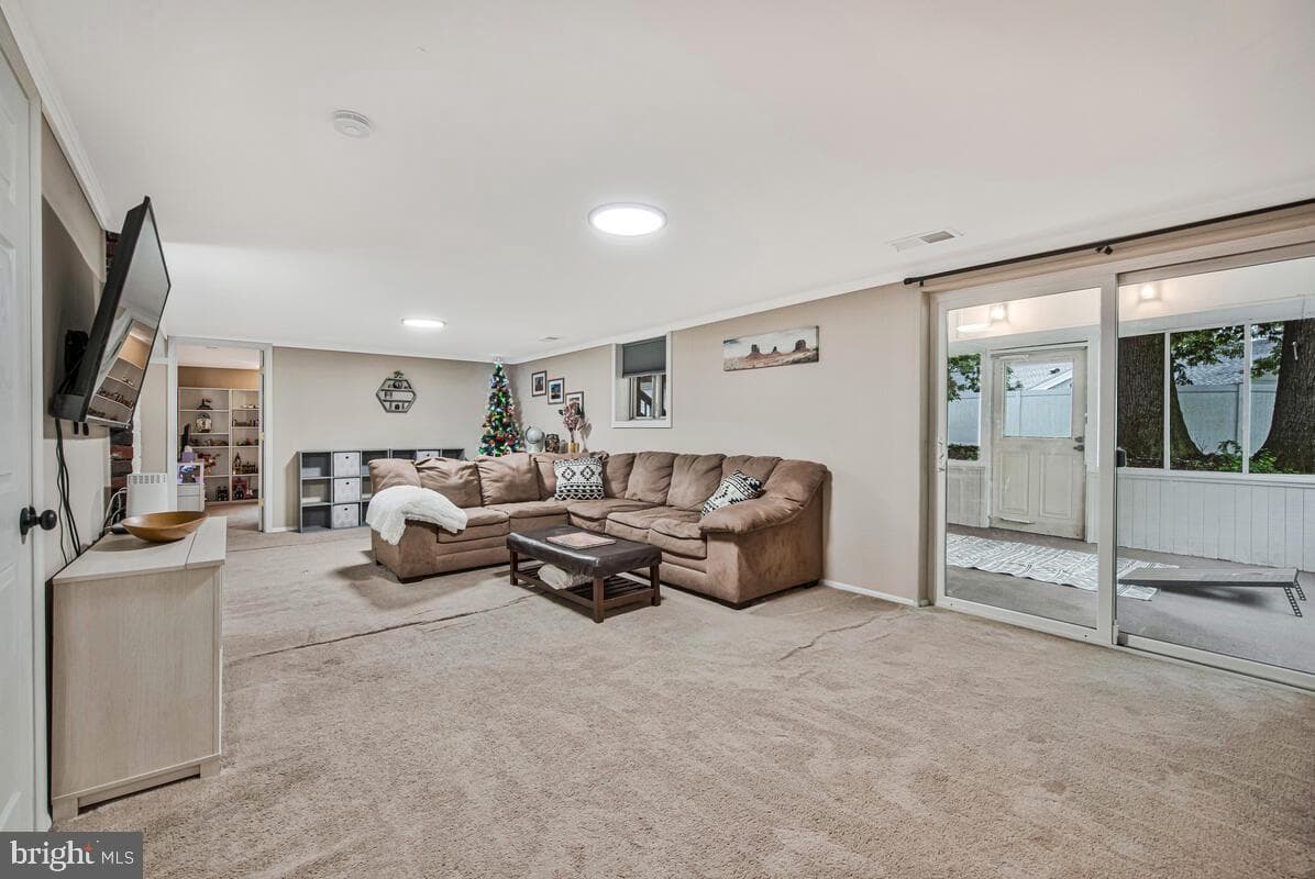 7954 Pipers Path photo 29