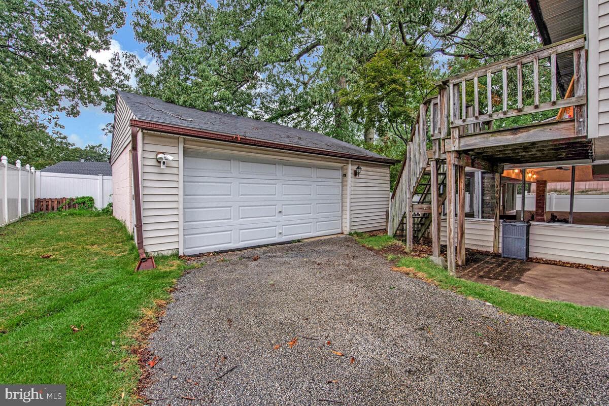 7954 Pipers Path photo 37