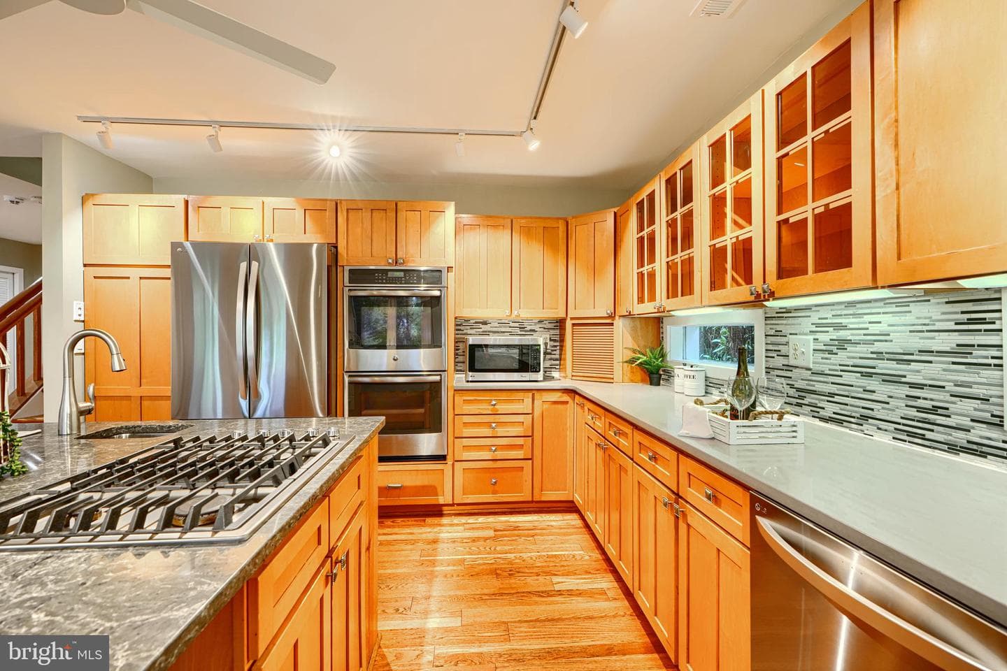 1230 Crummell Avenue photo 32