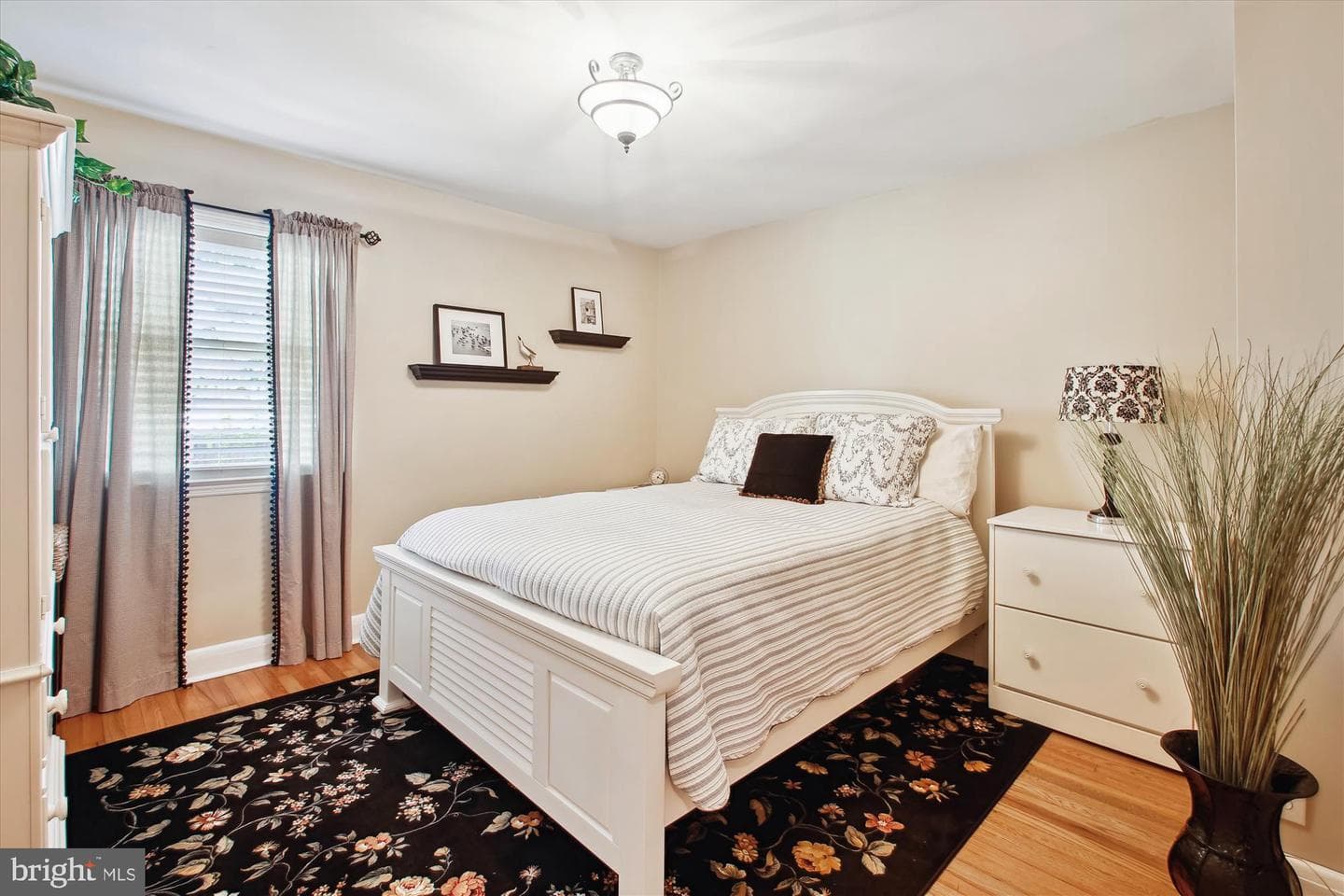 111 Round Bay Road photo 42
