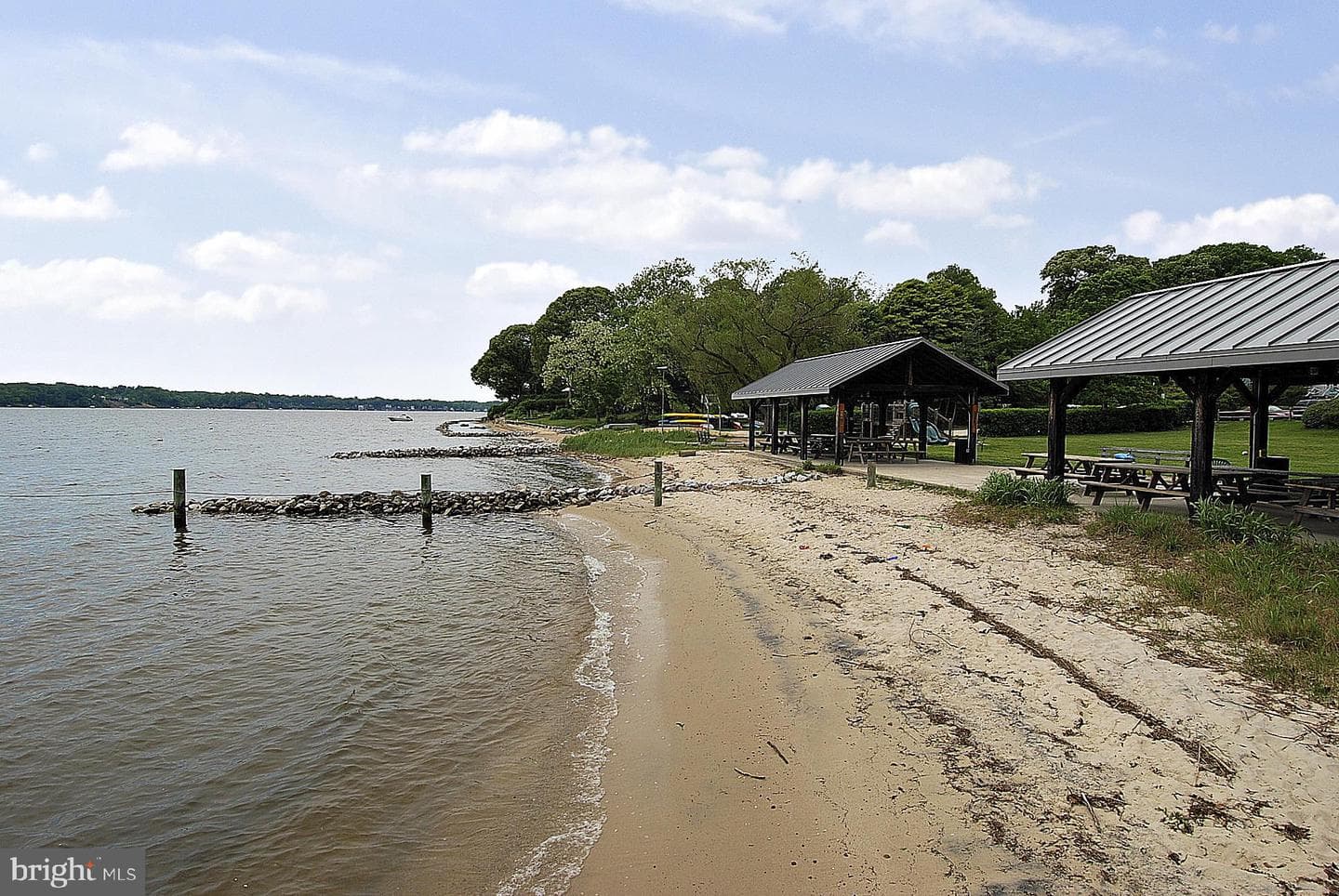 111 Round Bay Road photo 73