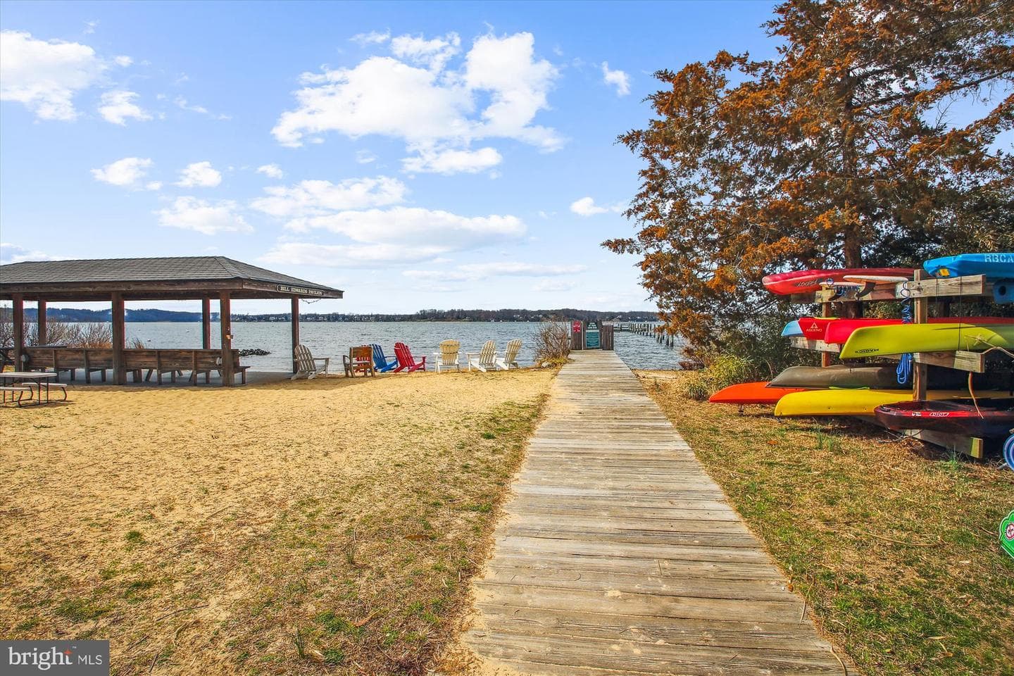 111 Round Bay Road photo 84