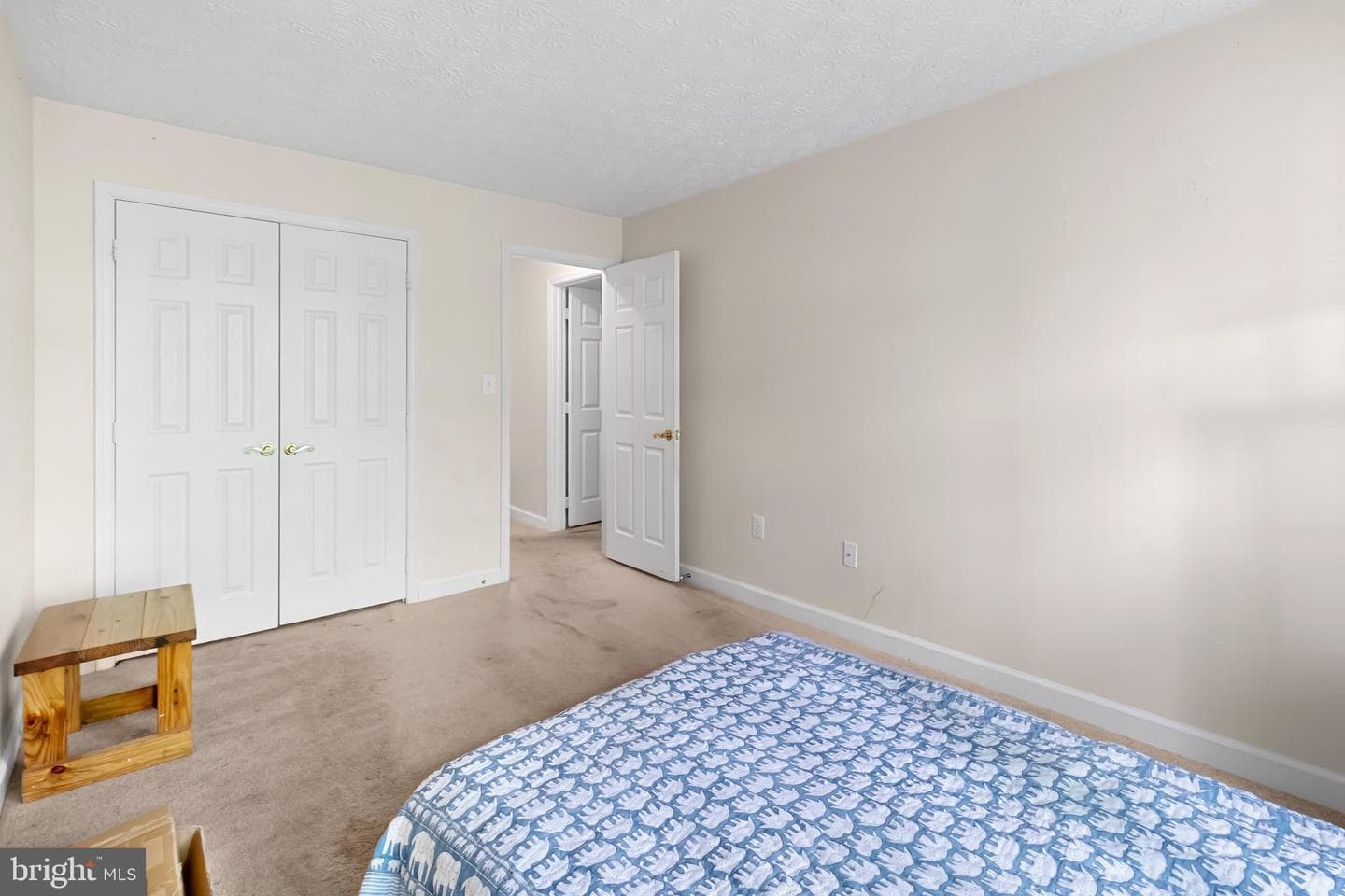 615 Admiral Drive #306 photo 22