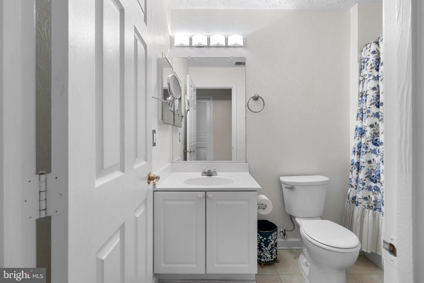 615 Admiral Drive #306 photo 23