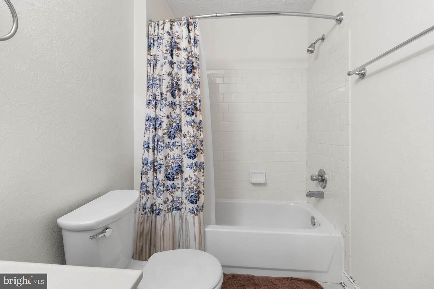 615 Admiral Drive #306 photo 24