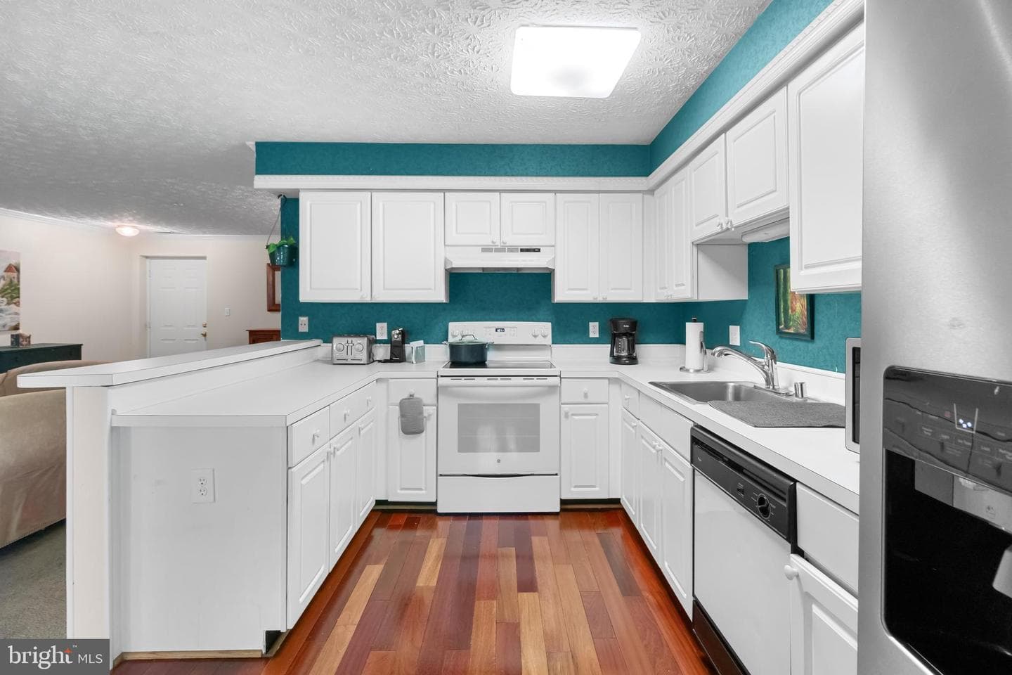 615 Admiral Drive #306 photo 4