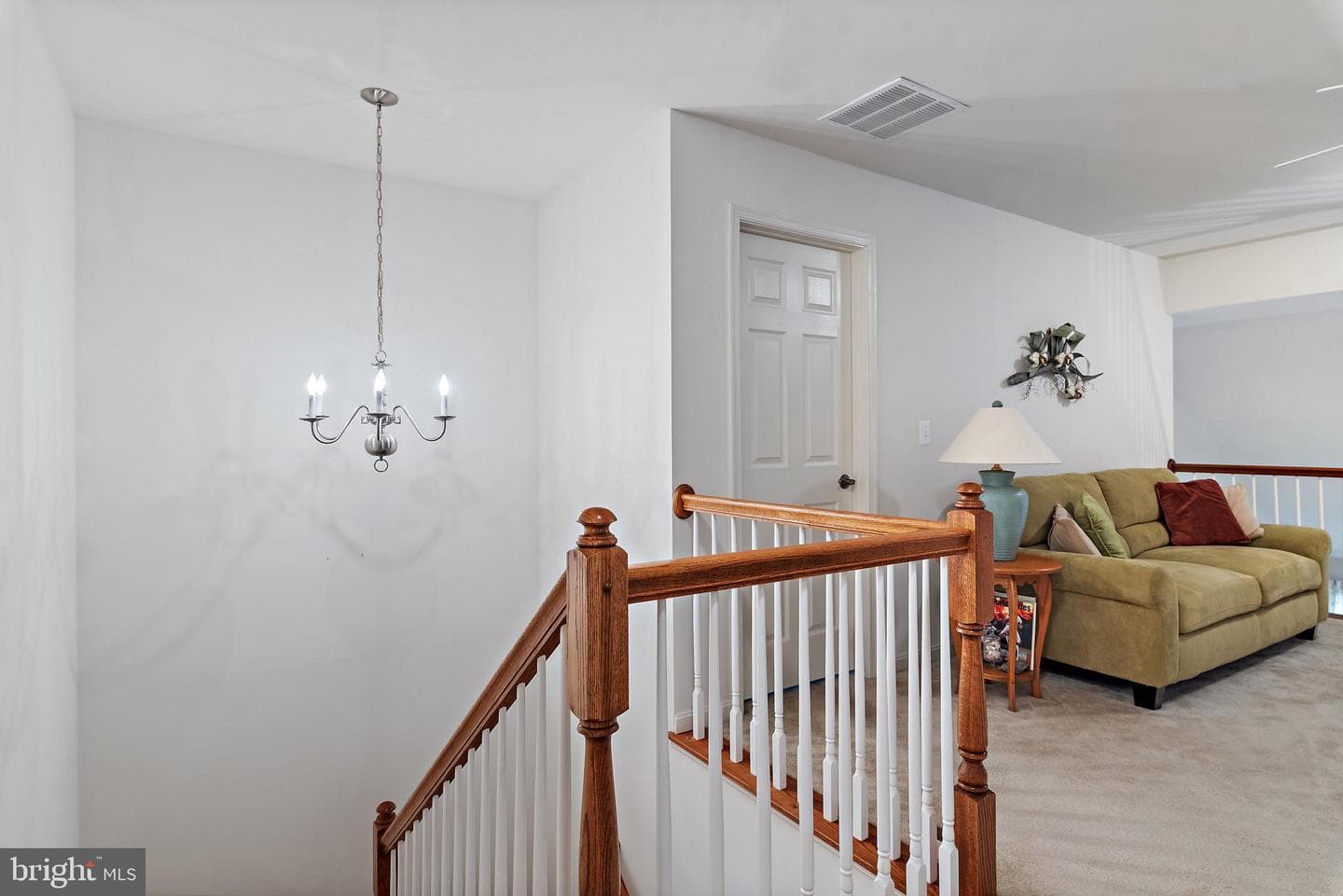 539 Donner Way photo 39