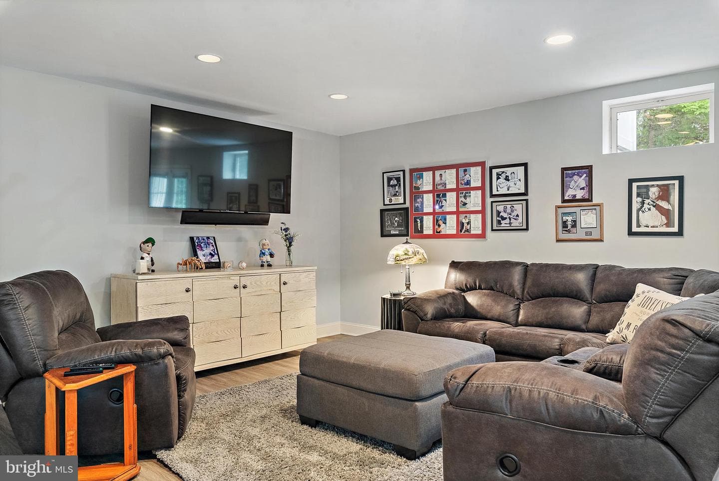 539 Donner Way photo 53