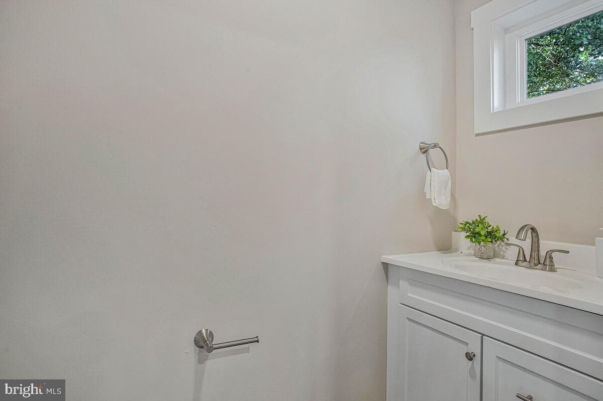 3449 Rockway Avenue photo 11