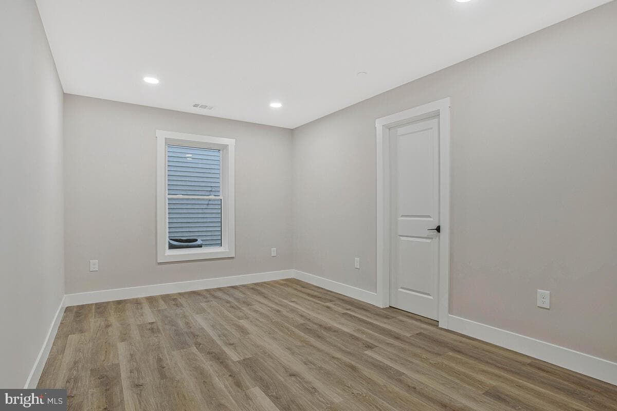 3449 Rockway Avenue photo 24