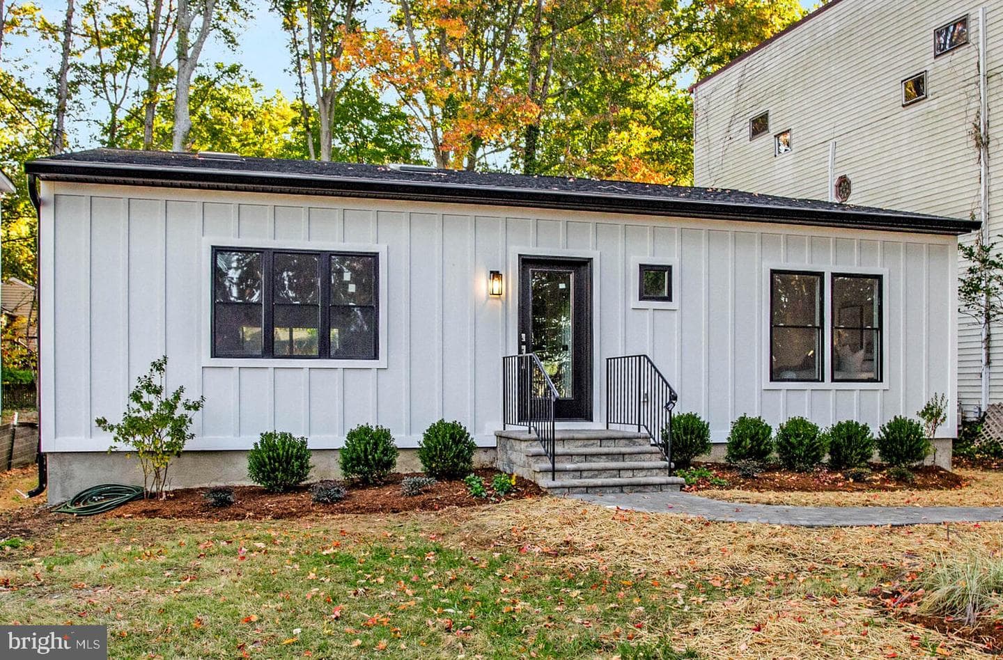 3449 Rockway Avenue photo 4