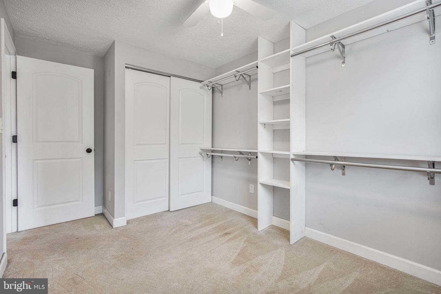 2957 Crystal Palace Lane photo 24
