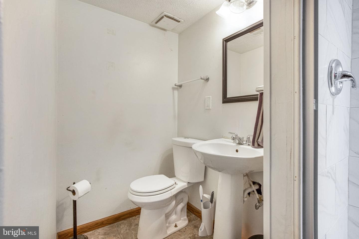 2957 Crystal Palace Lane photo 28
