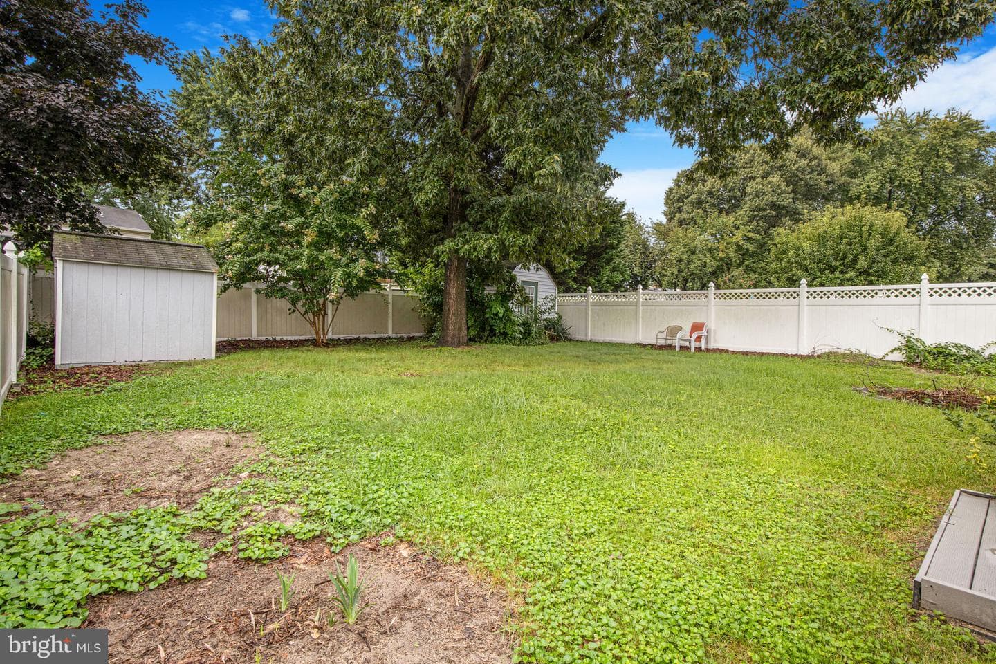 2957 Crystal Palace Lane photo 32