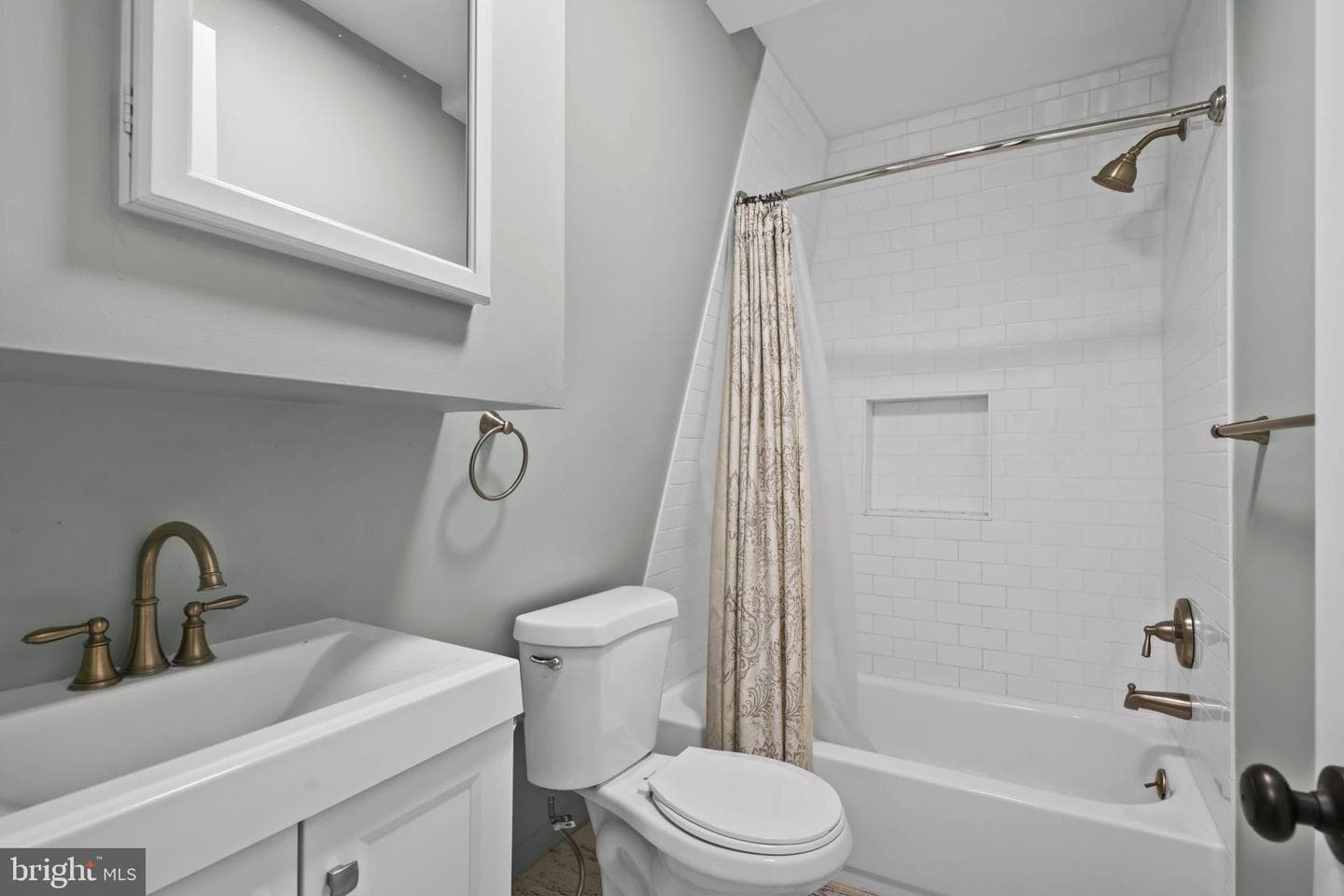 1111 Wildwood Lane photo 12