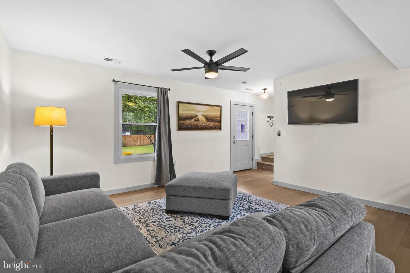 1111 Wildwood Lane photo 3