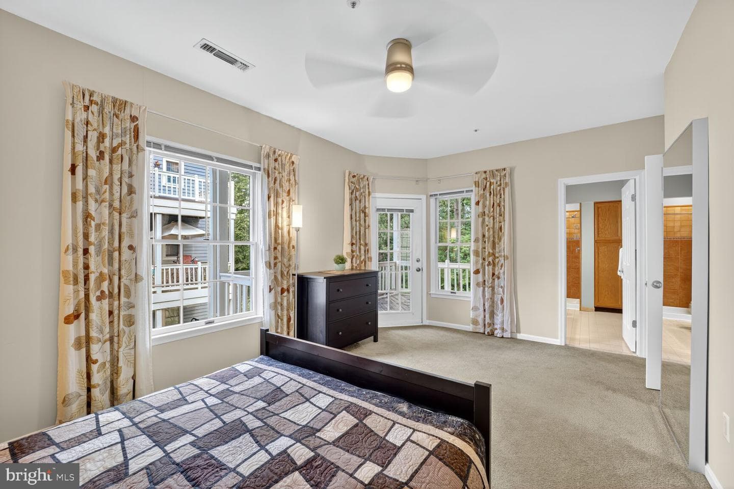2709 Summerview Way #201 photo 22
