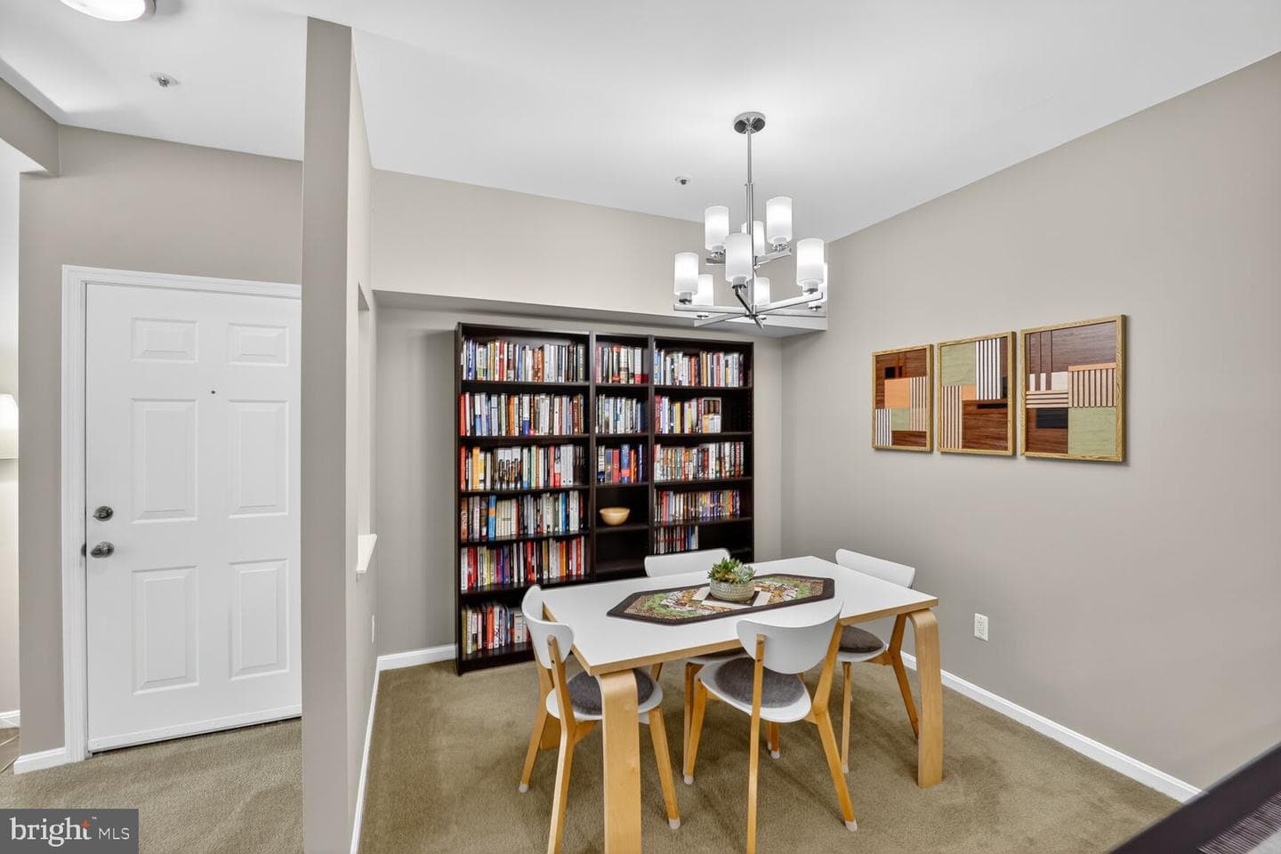 2709 Summerview Way #201 photo 3