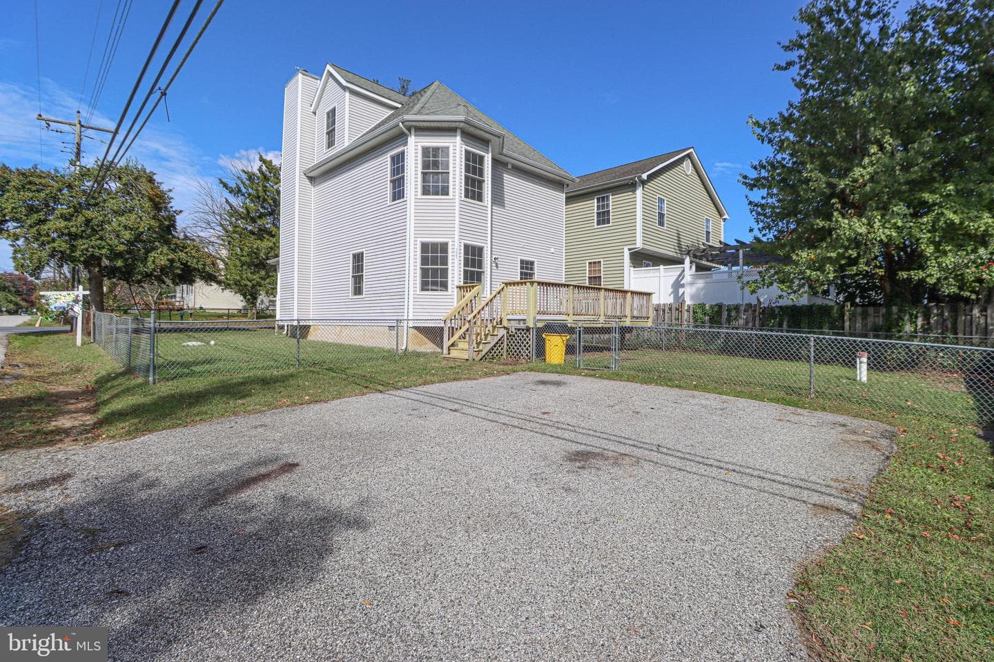 3661 2nd Avenue photo 35