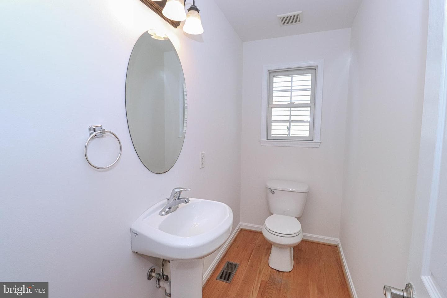 3661 2nd Avenue photo 6